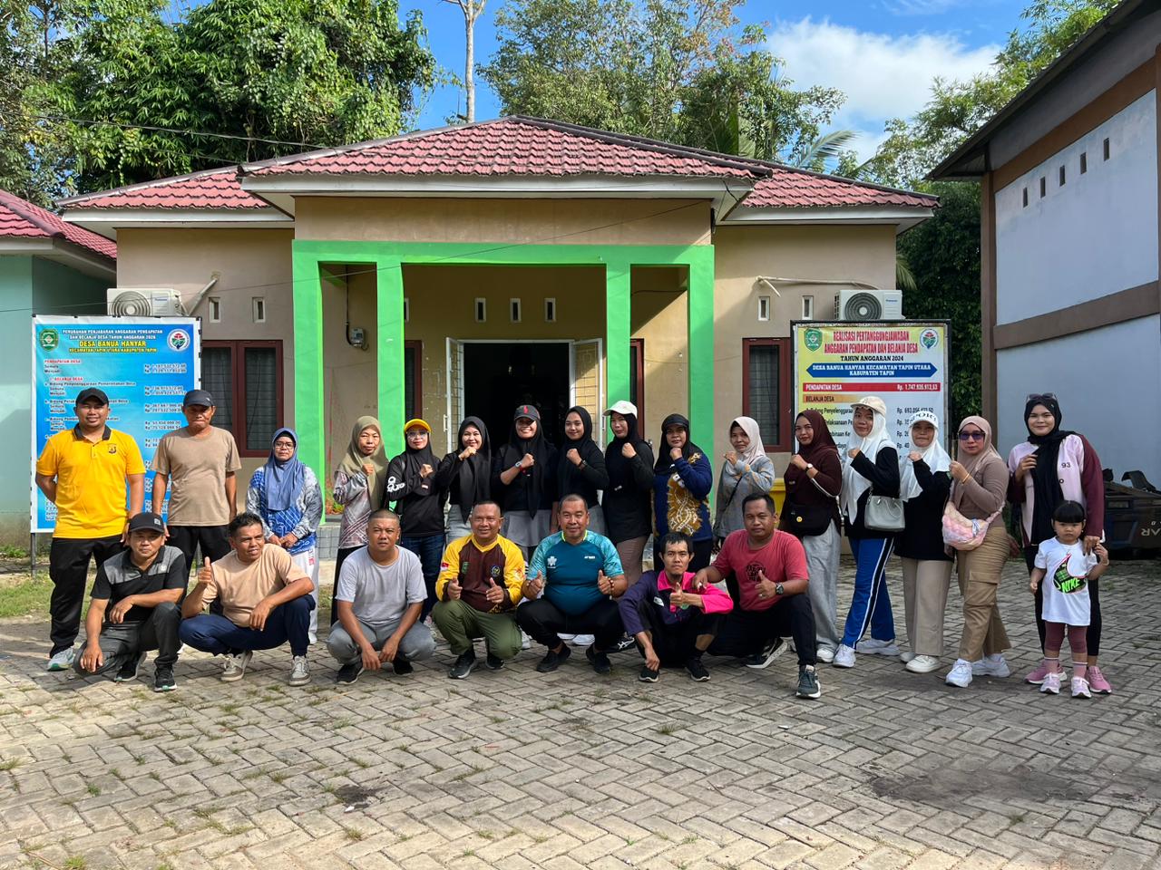 Kegiatan Jumat Bersih Sehat dan Bahagia